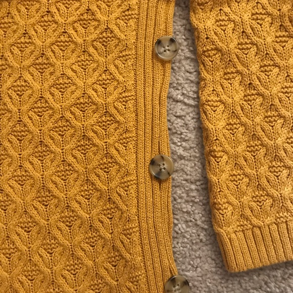 Bundle Jeanne Pierre Sweater(s) - Picture 6 of 12